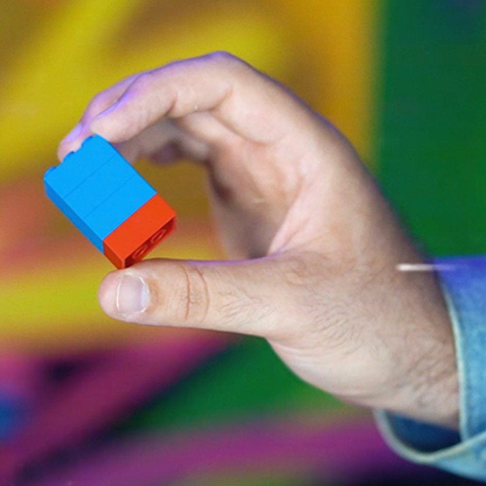 Ambitious Brick by Julio Montoro and Gabbo Torres